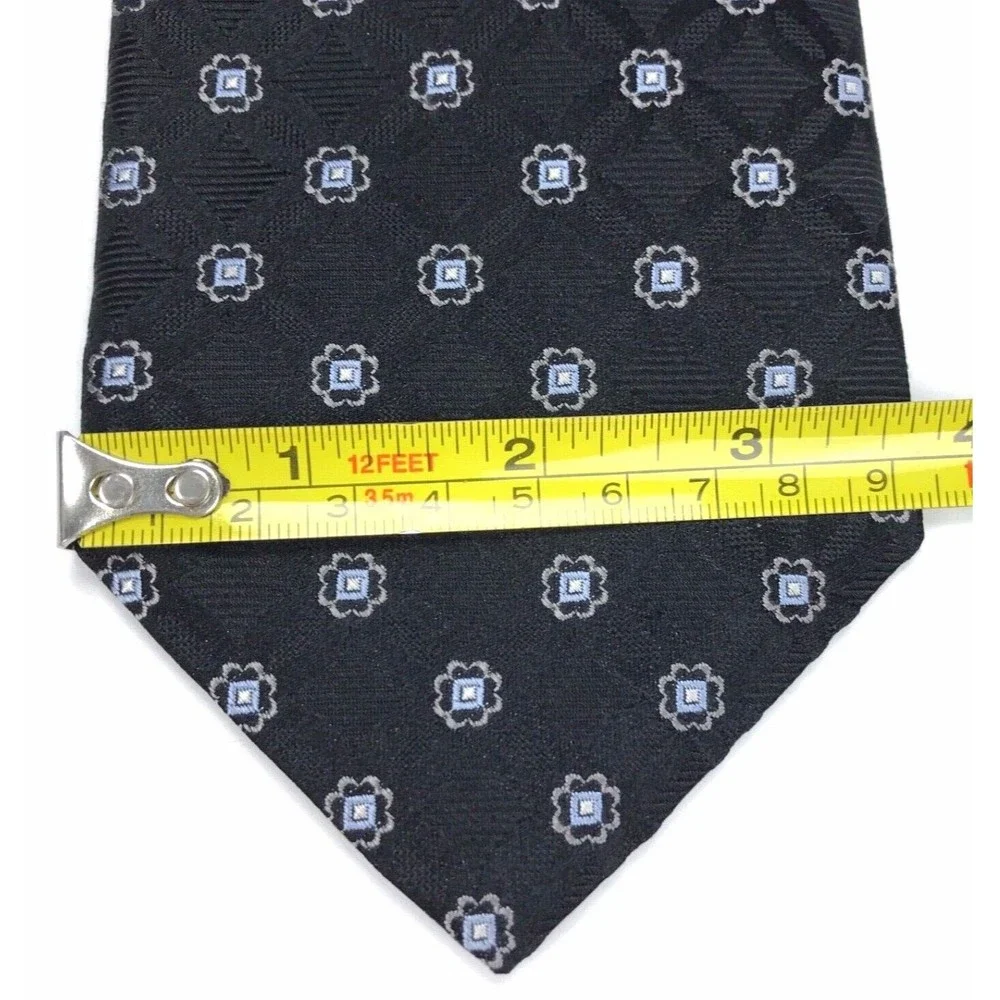 Daniel Cremieux Tie Black Blue Gray 100% Silk Geometric Men's Necktie 3.75